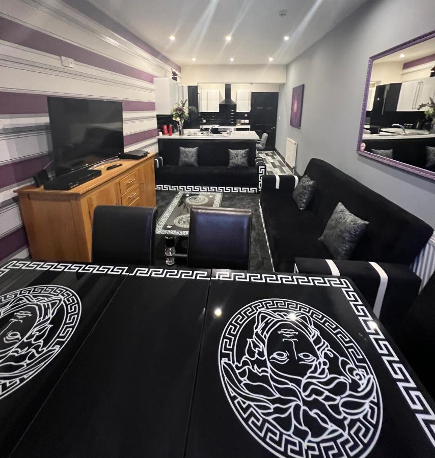 Boutique Blackpool 2 Bed Grey Apartment Sleeps 10 Екстер'єр фото